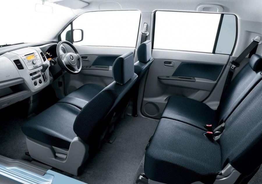  Suzuki Wagon-R 2009 года  (фото 2 из 19)